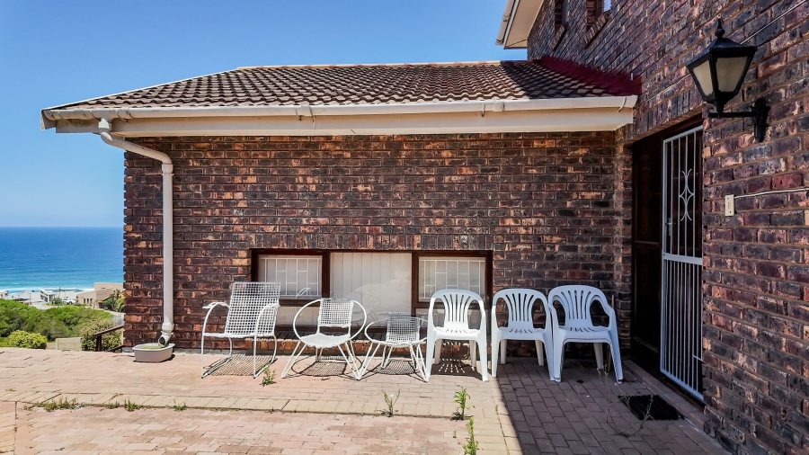 3 Bedroom Property for Sale in Dana Bay Western Cape